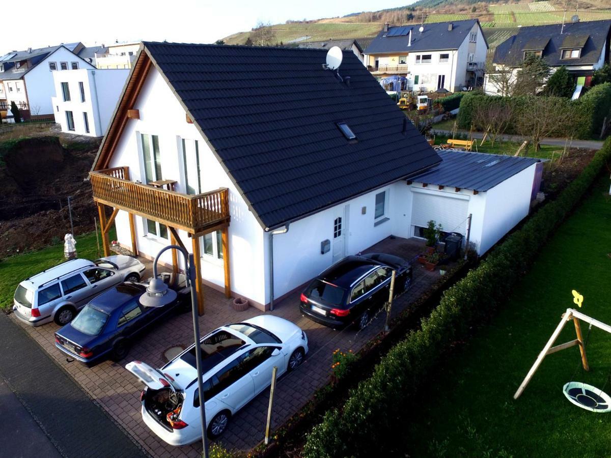 Moselie Ferienwohnung Kinheim Mosel Екстериор снимка